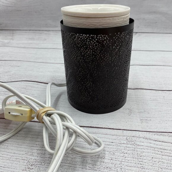 Scentsy Plug In Wax Warmer In White Textured with Light Holes - Picture 2 of 11